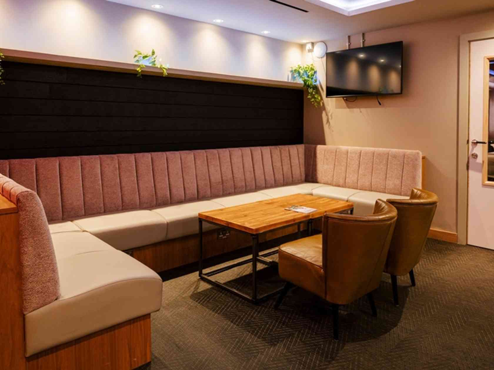 Breakout area