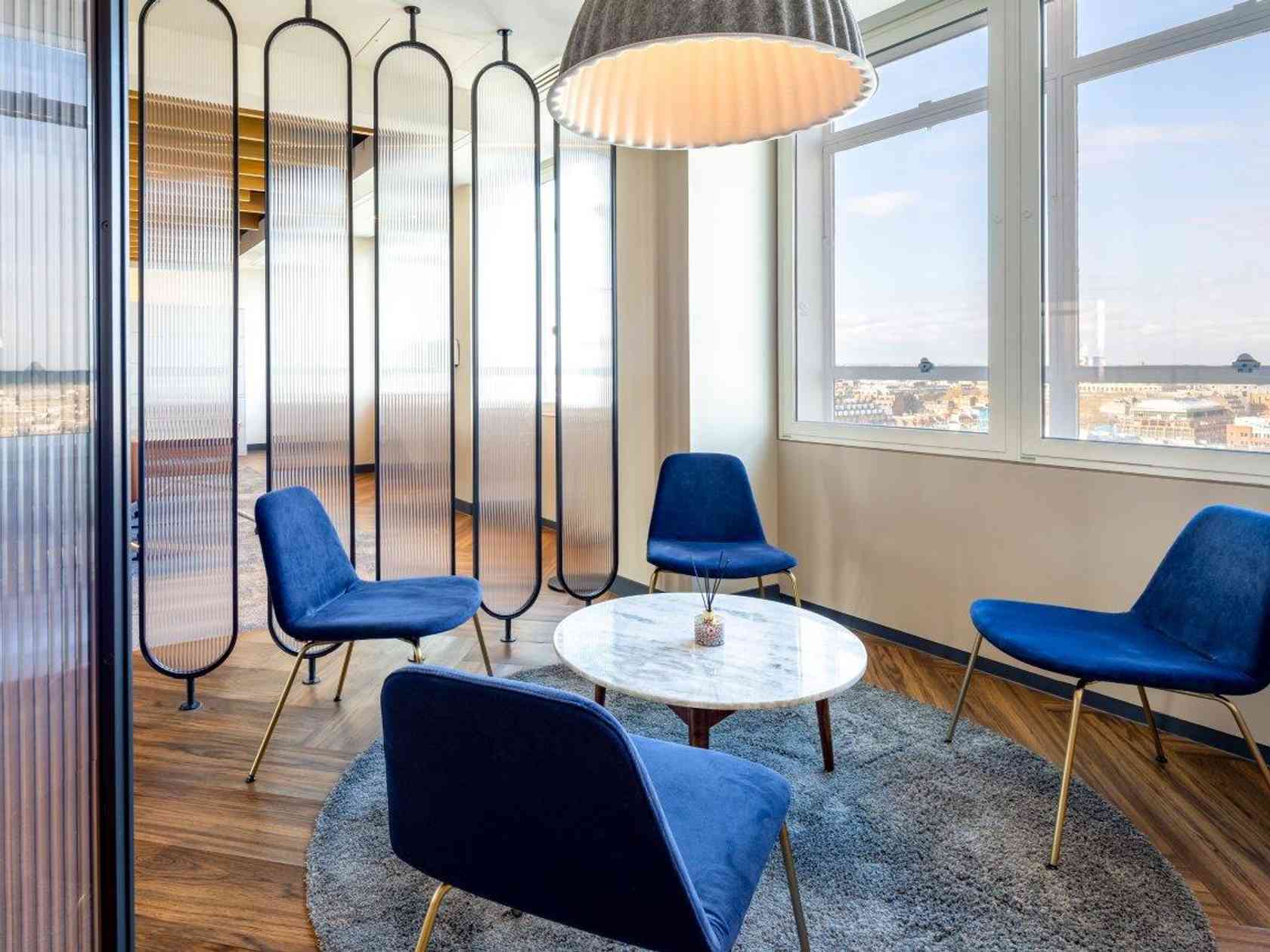 Breakout space