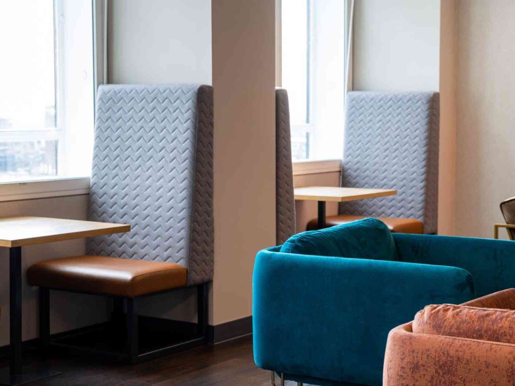 Breakout space