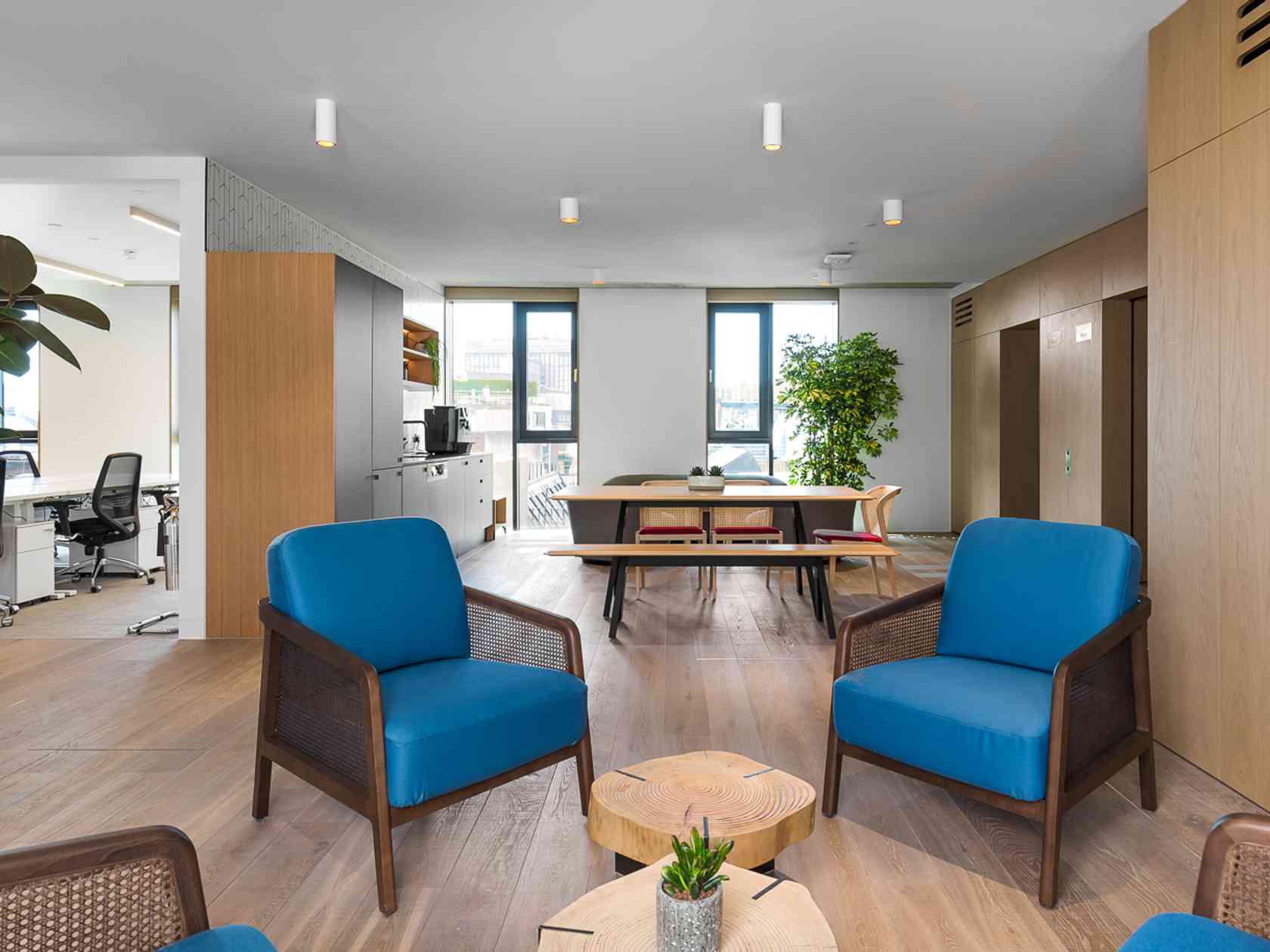 Breakout area