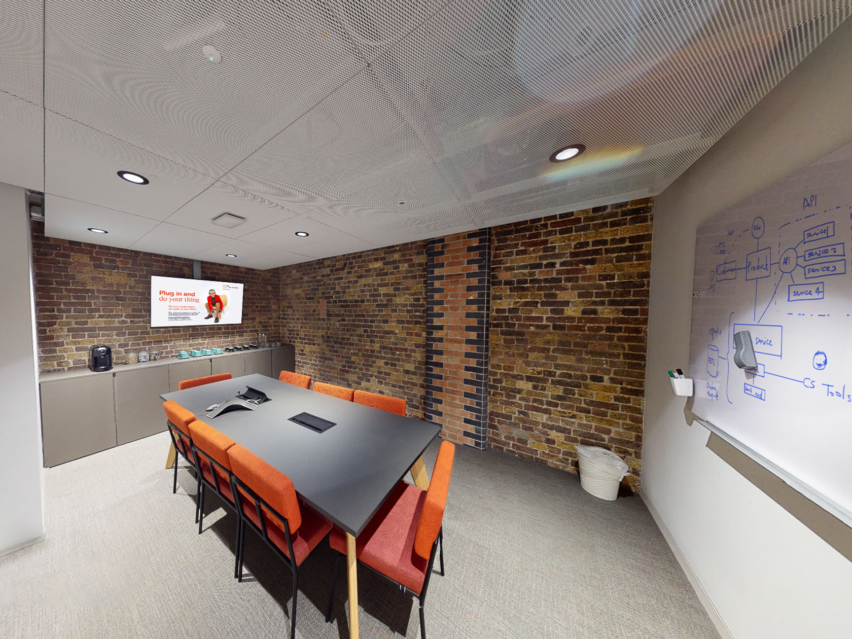 8 person meeting room
