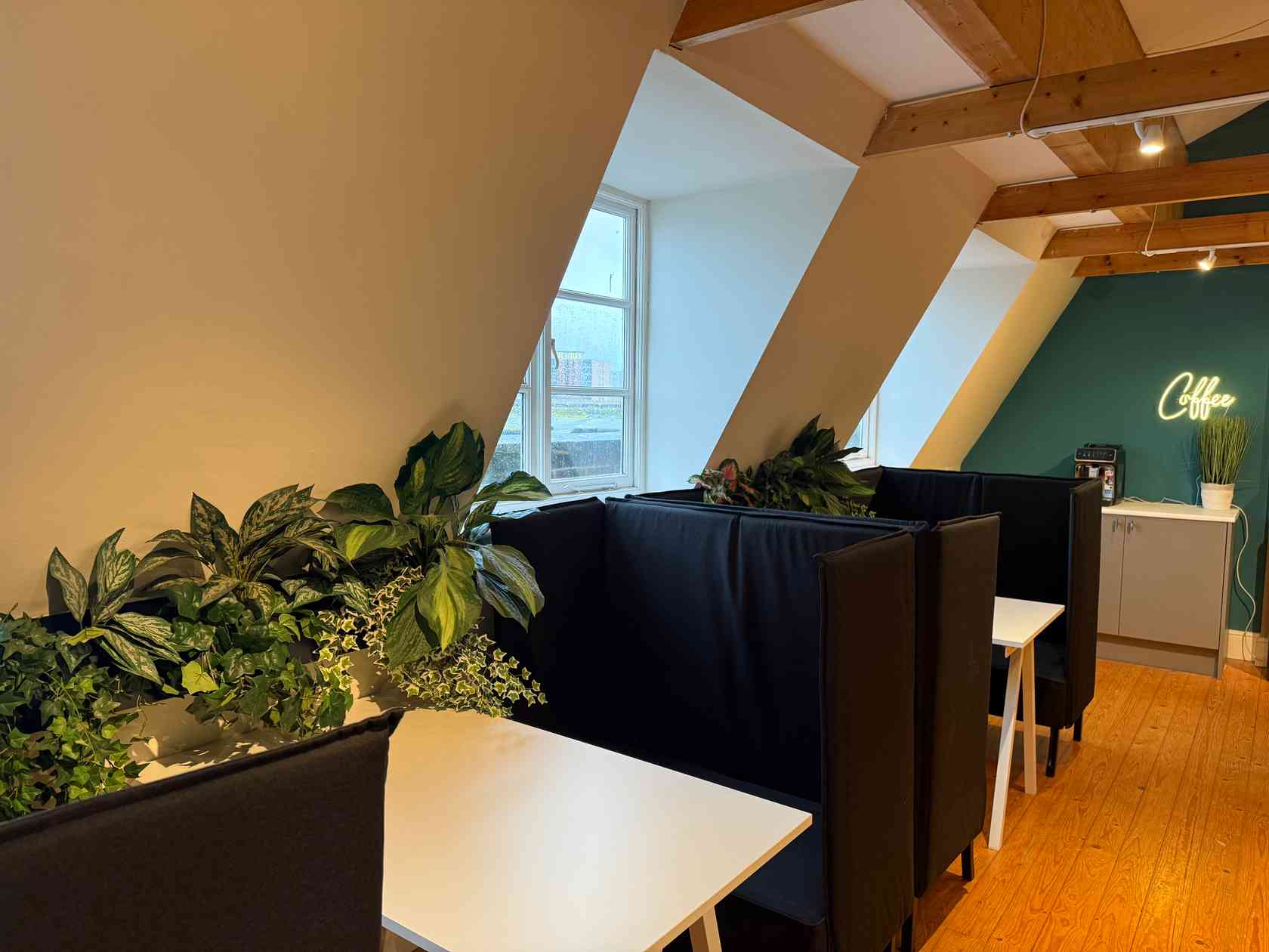 Breakout area