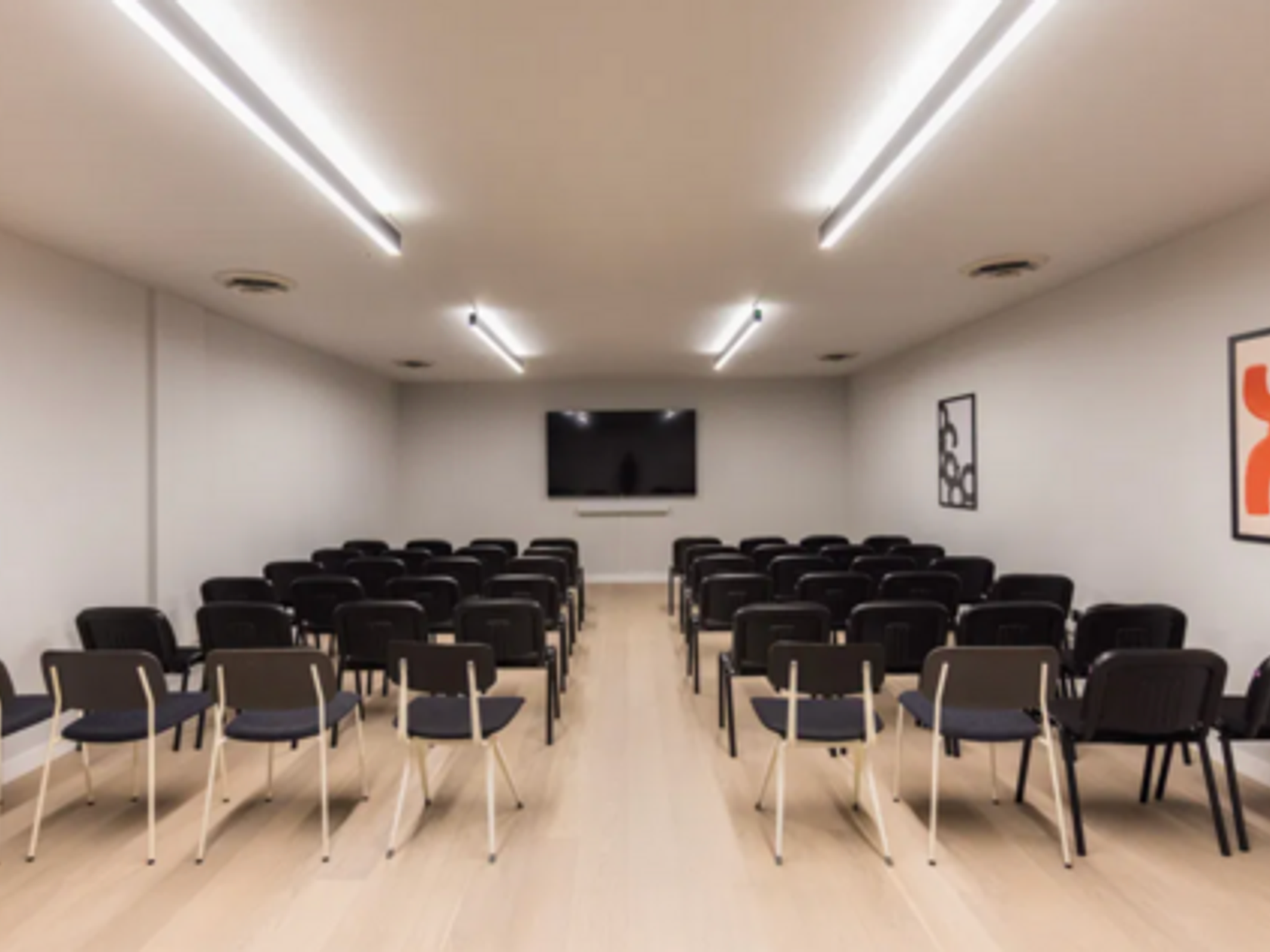 50 person meeting room