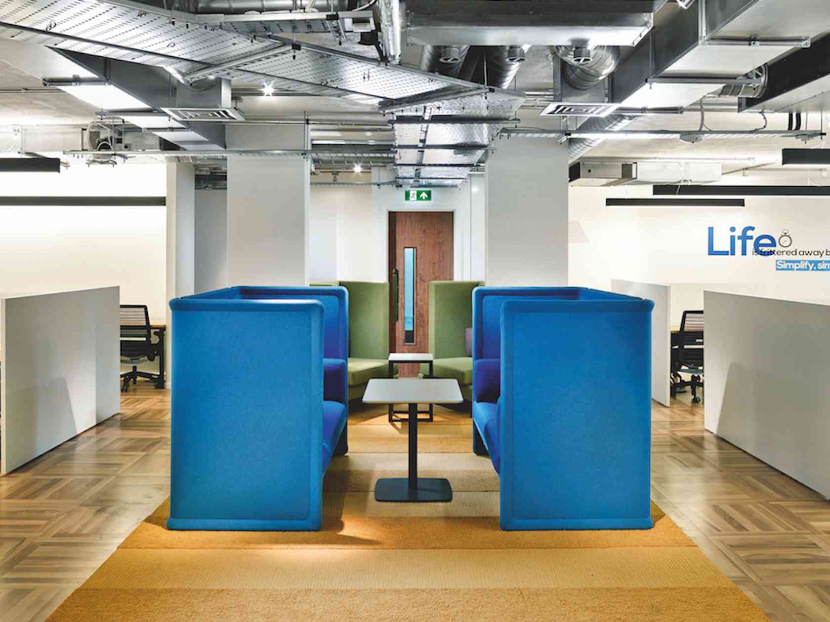 Dedicated Desk Meeting Area