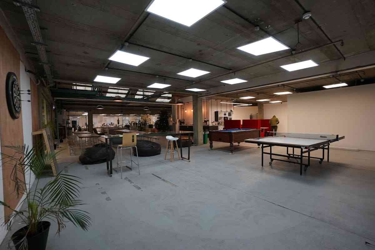 Breakout area