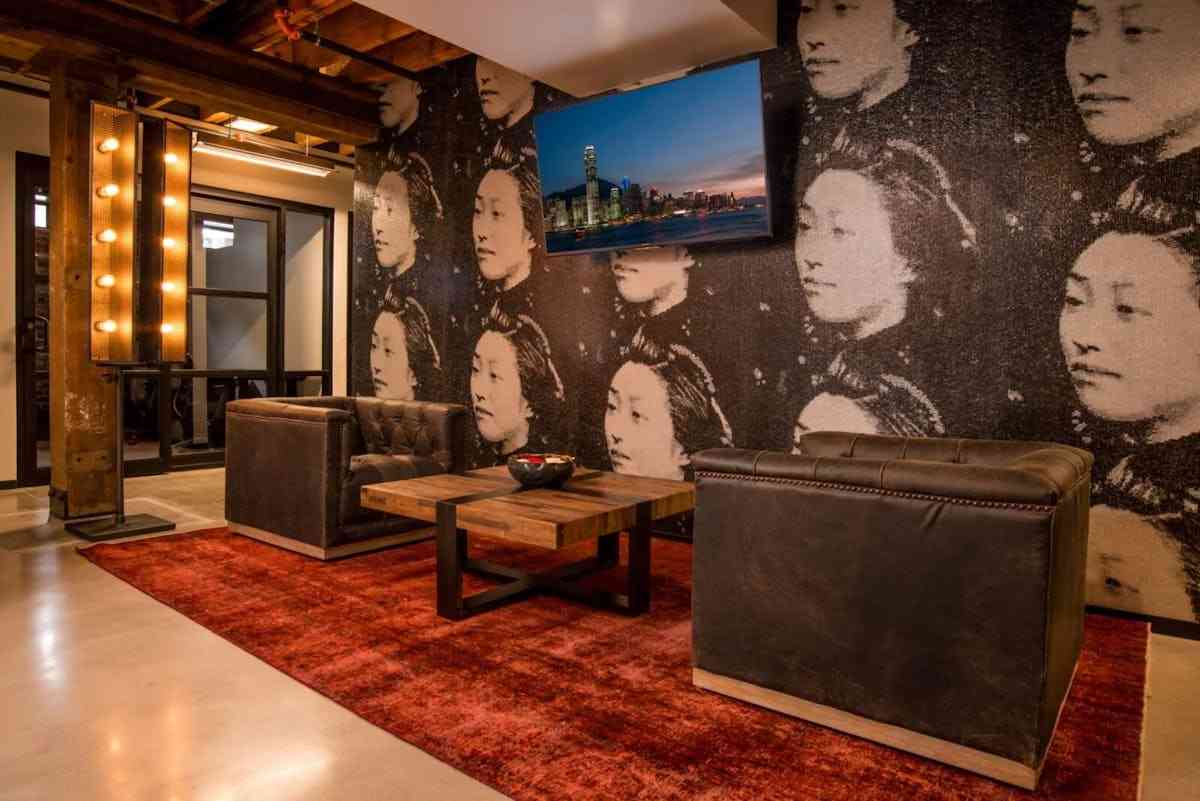 Breakout area