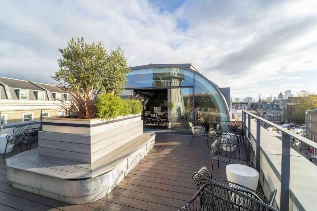 Roof terrace