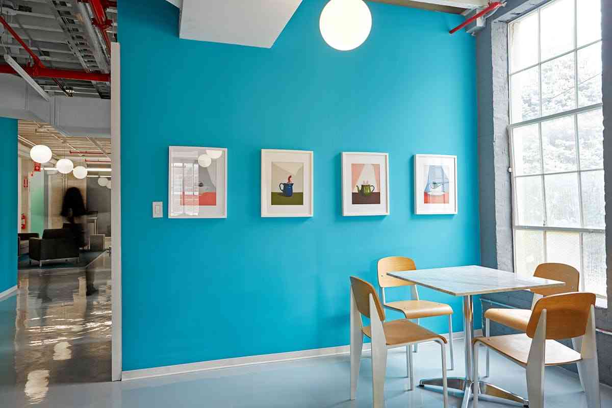 Breakout area
