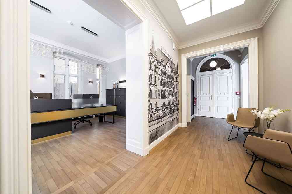 Breakout area