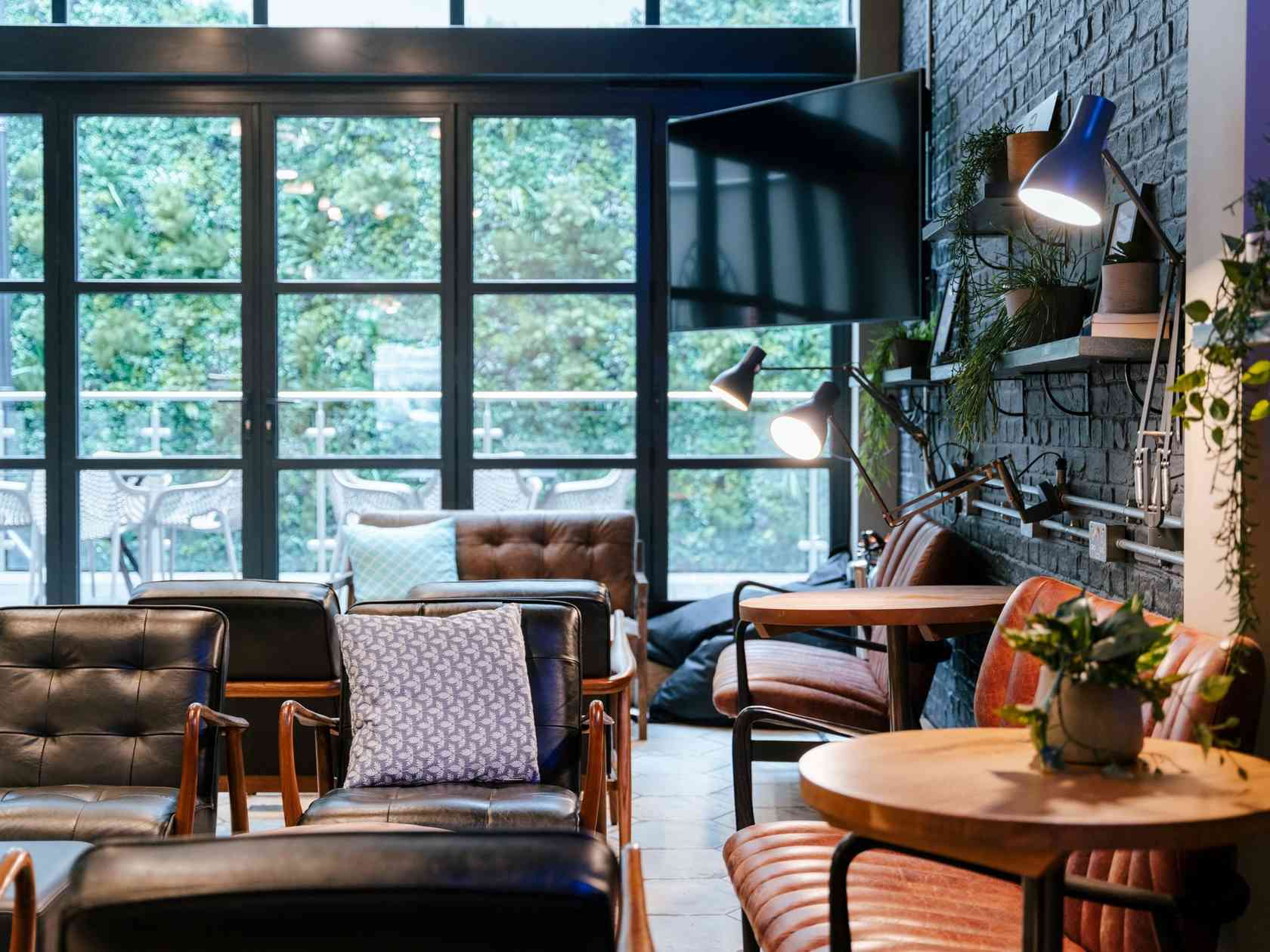 Breakout area