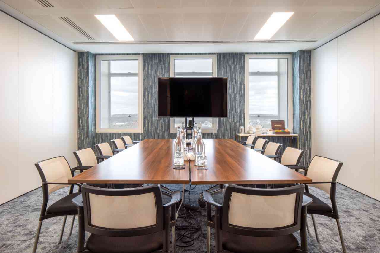 12 person meeting room