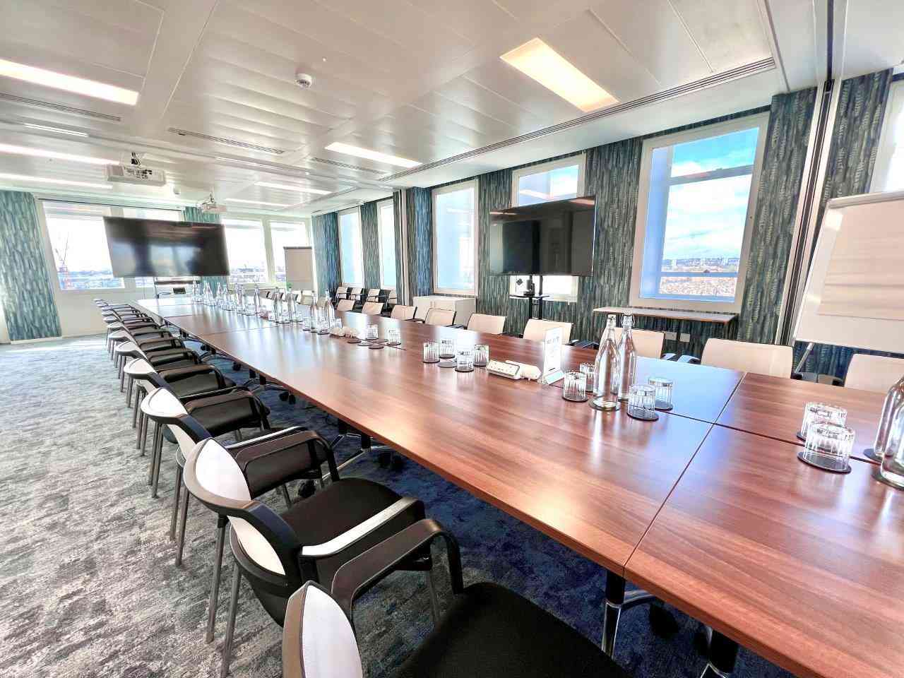 45 person meeting room