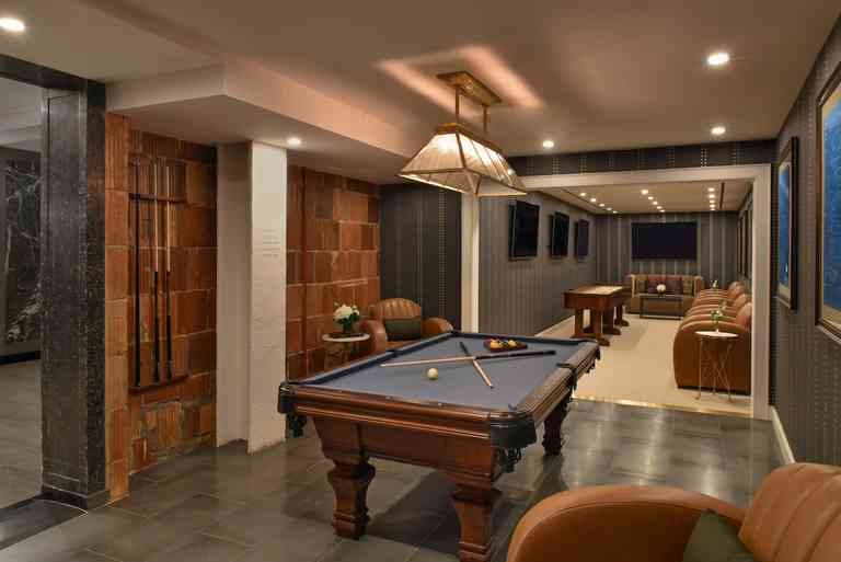 Breakout area