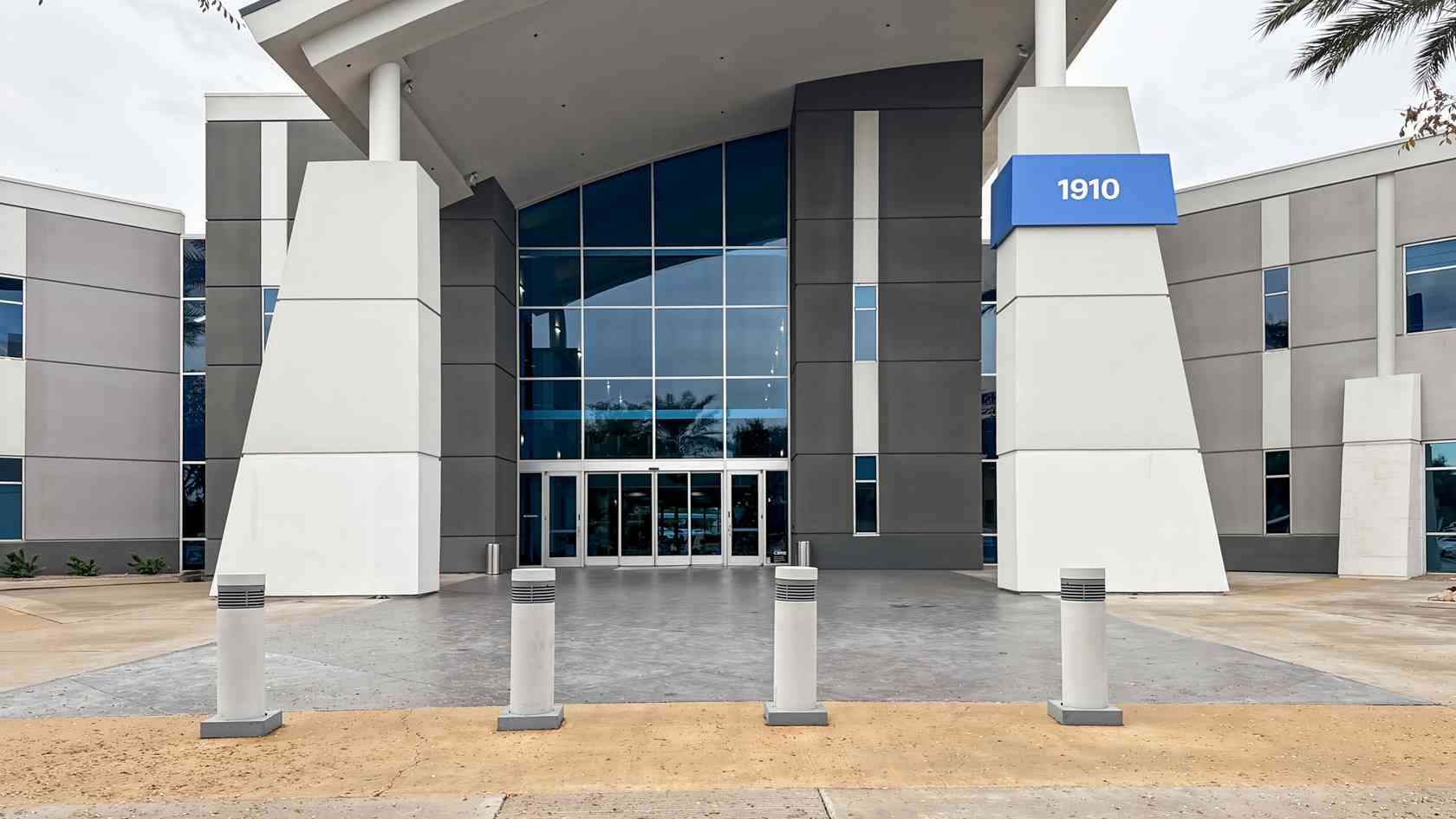 img24