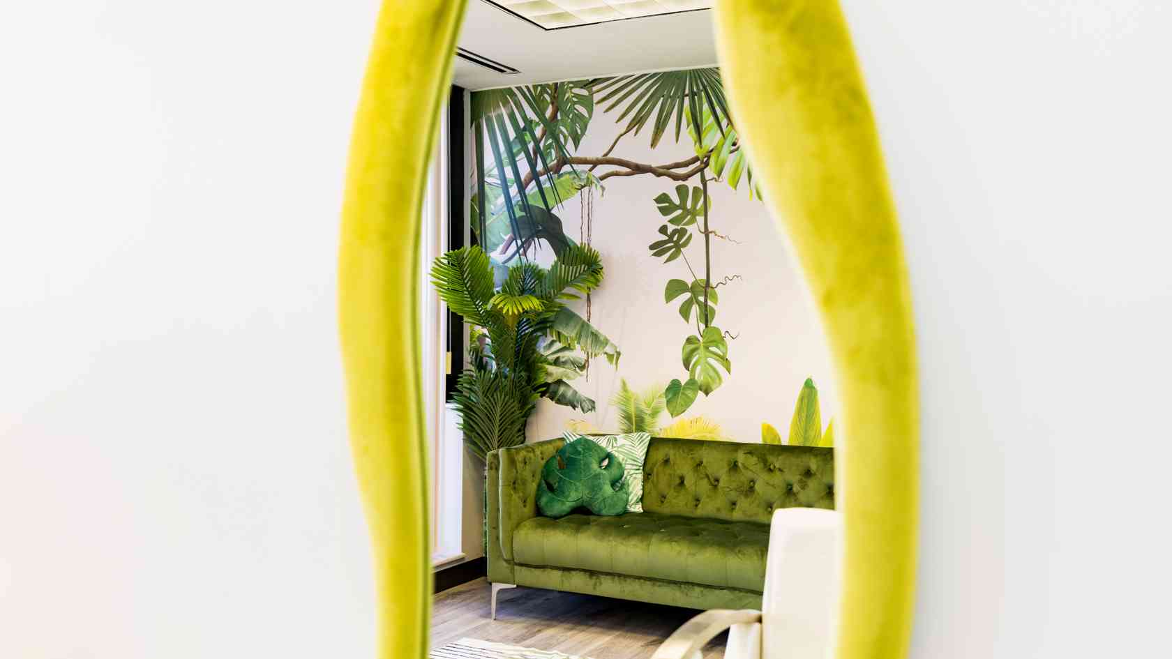 img25