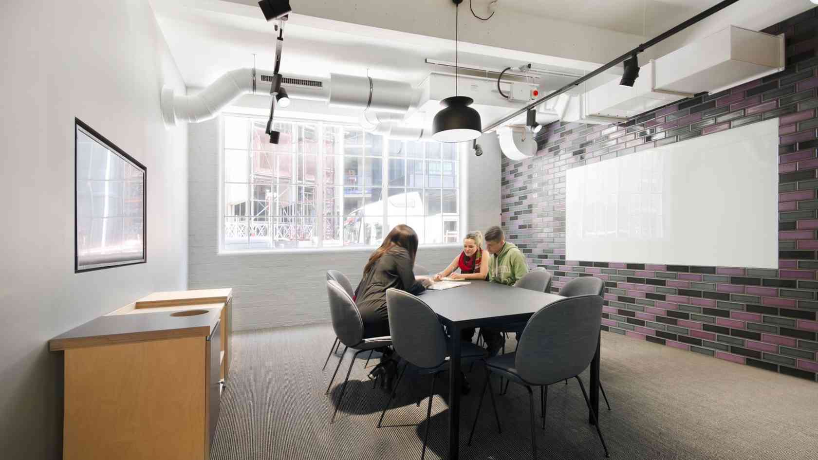 img10