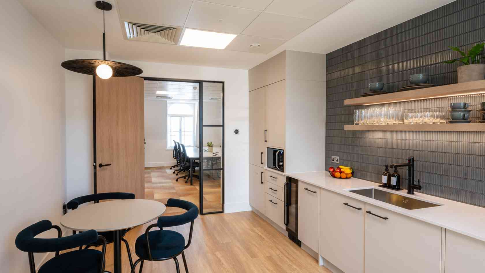 img17