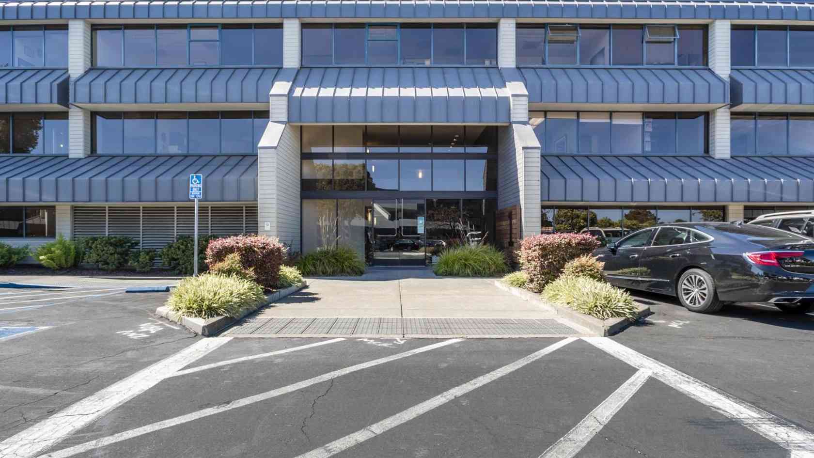 img25