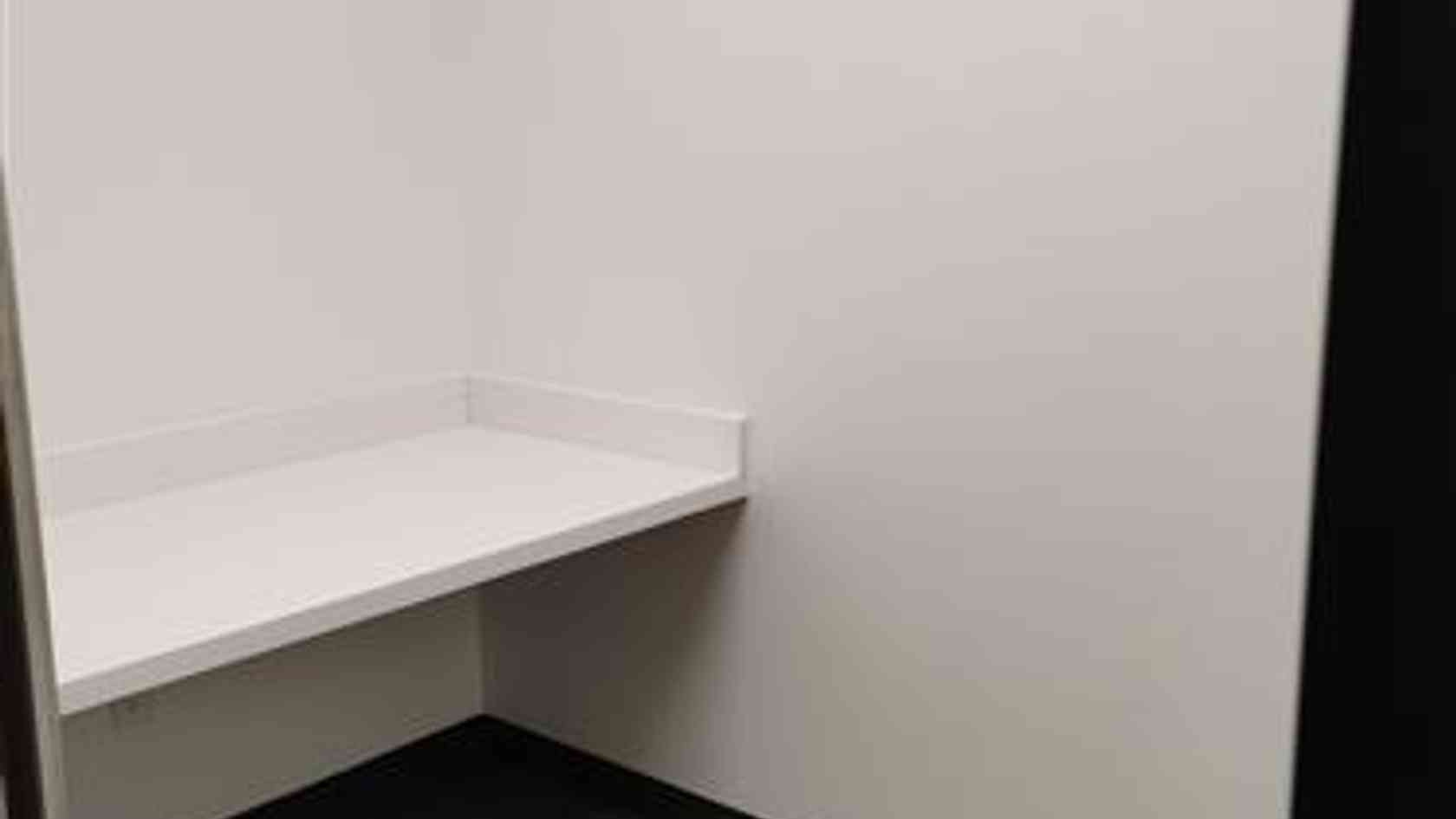 img29