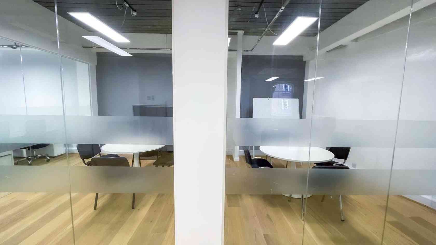 img2