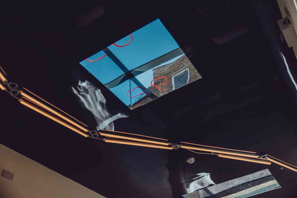 img25