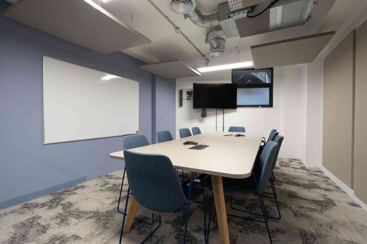 img29
